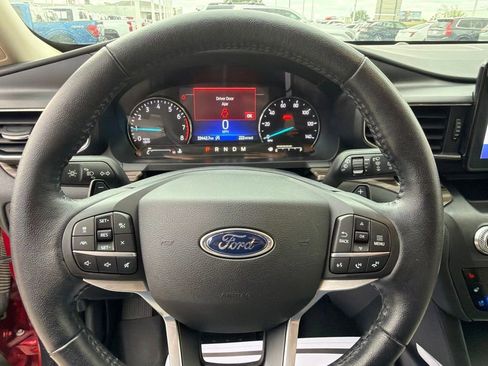 Used 2020 Ford Explorer Limited w/ Class III Trailer Tow Package RWD image 24