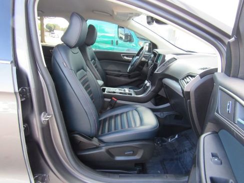 Used 2022 Ford Edge SEL w/ Sport Appearance Package image 20