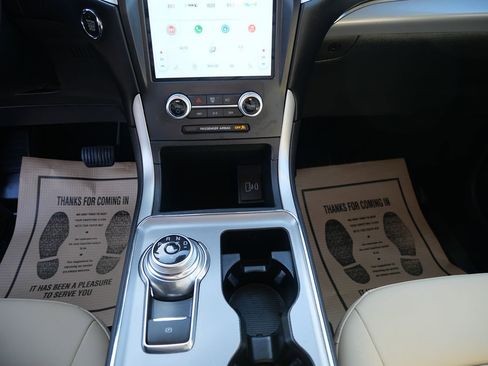 Used 2021 Ford Edge SEL w/ Cargo Accessory Package image 12