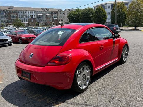 Used 2013 Volkswagen Beetle 2.5 FWD image 11