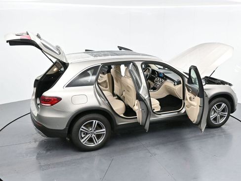 Used 2021 Mercedes-Benz GLC 300 4MATIC image 43