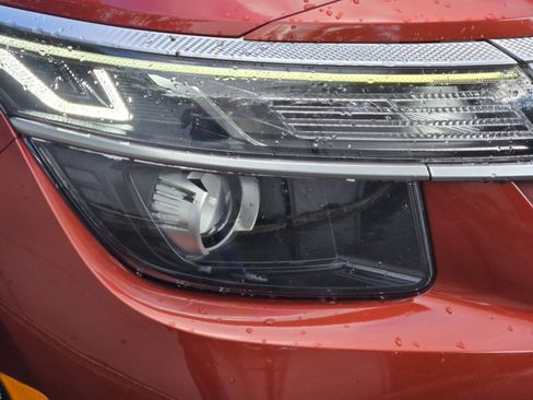 Used 2023 Kia Seltos S w/ Navigation Package FWD image 37