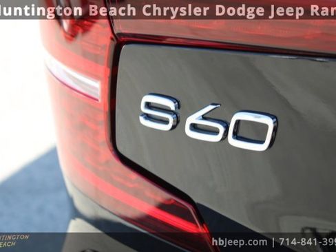 Used 2024 Volvo S60 B5 Core image 7