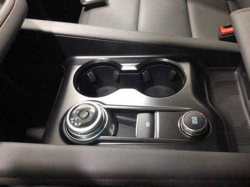 New 2026 Ford Explorer Active image 15