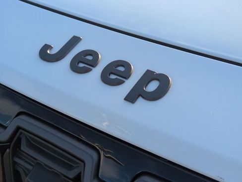 New 2026 Jeep Cherokee Overland image 31