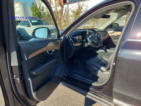 Certified 2024 Volvo XC90 B6 Plus w/ Protection Package Premier image 3