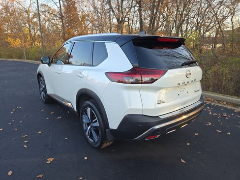 Certified 2023 Nissan Rogue SL image 7