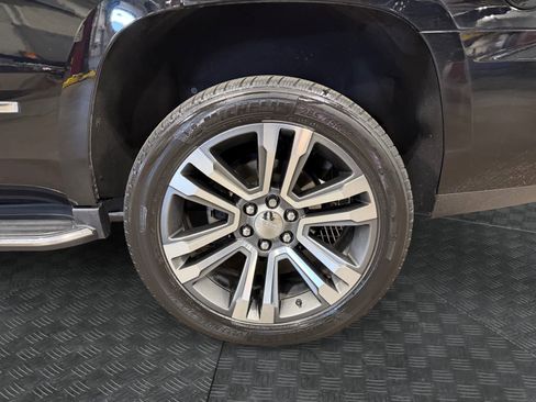 Used 2019 GMC Yukon Denali w/ Open Road Package AWD/4WD image 15