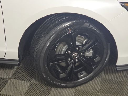 New 2025 Honda Accord SE image 6