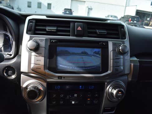 Used 2017 Toyota 4Runner Limited image 19