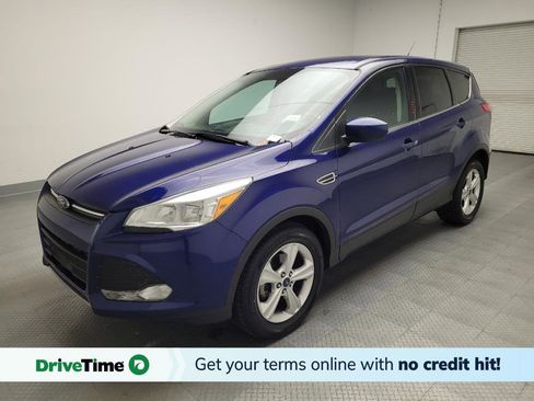 Used 2015 Ford Escape SE image 1