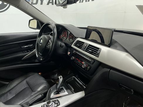 Used 2013 BMW 328i xDrive Sedan image 19