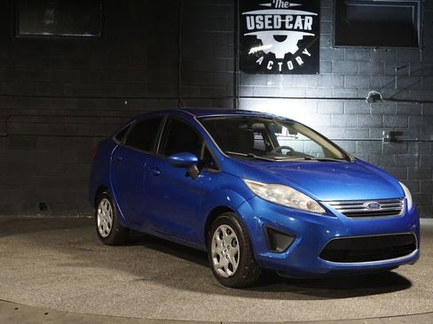 Used 2011 Ford Fiesta SE w/ 201A Rapid Spec Order Code FWD image 8