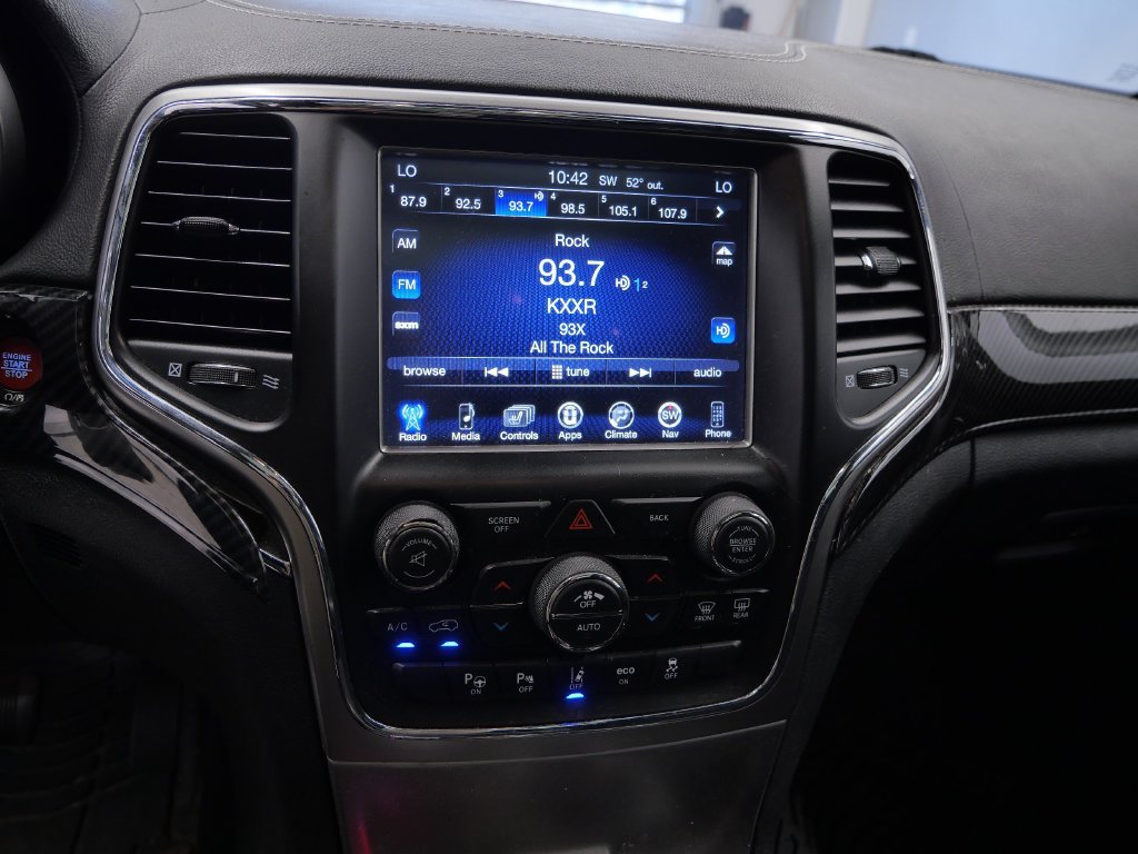 Used 2017 Jeep Grand Cherokee SRT AWD/4WD image 19