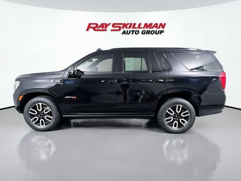 Used 2023 GMC Yukon AT4 w/ AT4 Premium Package AWD/4WD image 4