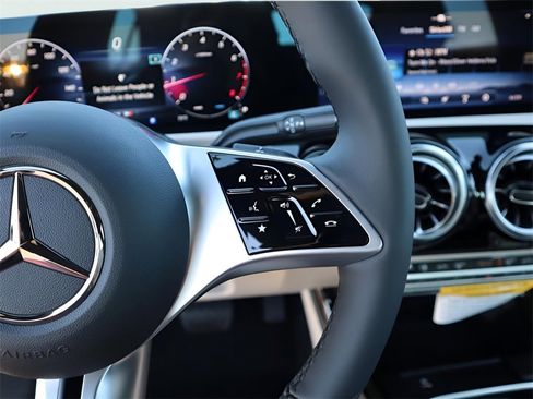 New 2026 Mercedes-Benz CLA 250 4MATIC image 22
