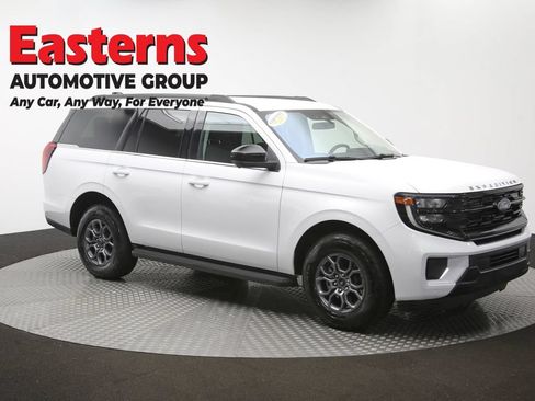 Used 2025 Ford Expedition Active AWD/4WD image 48