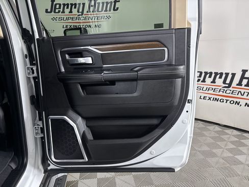 Used 2022 RAM 2500 Laramie image 24