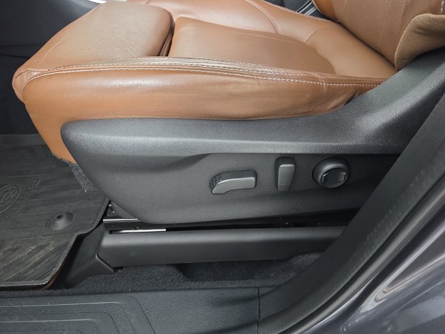 Used 2020 Subaru Ascent Touring w/ Popular Package #2A AWD/4WD image 25
