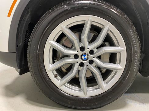 Used 2023 BMW X5 xDrive40i w/ Premium Package image 24
