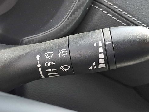 Used 2023 Nissan Sentra SV image 19