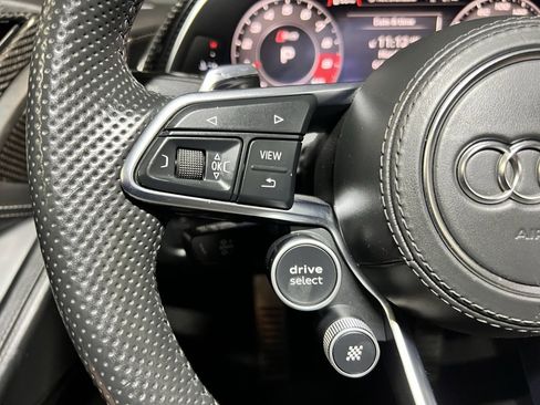 Used 2021 Audi R8 V10 performance image 9