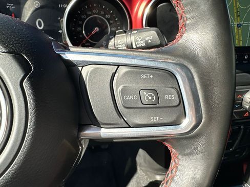 Used 2021 Jeep Wrangler Unlimited Rubicon image 24