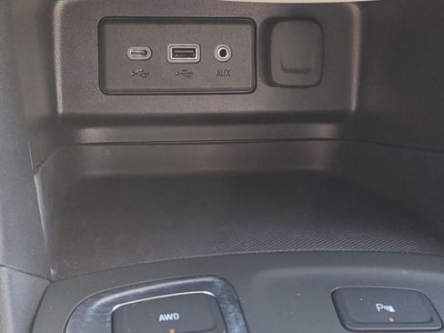 Certified 2022 Chevrolet Equinox LT image 35