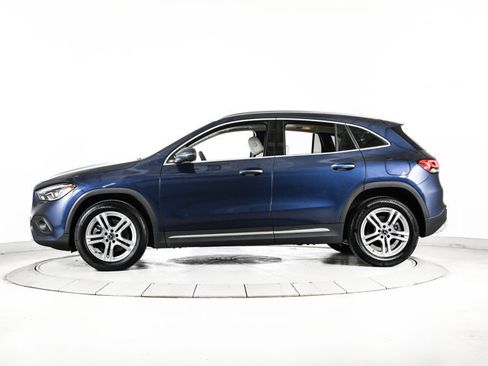 Used 2022 Mercedes-Benz GLA 250 4MATIC image 9