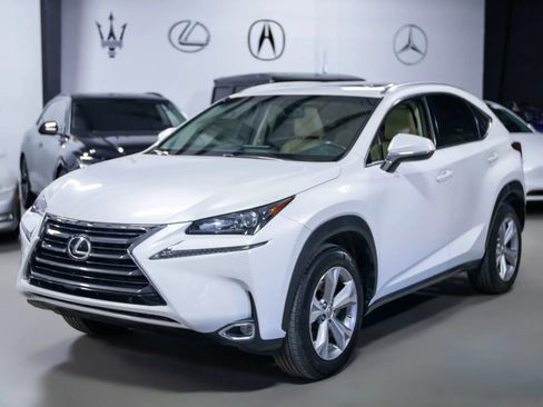 Used 2017 Lexus NX 200t FWD w/ Premium Package image 2