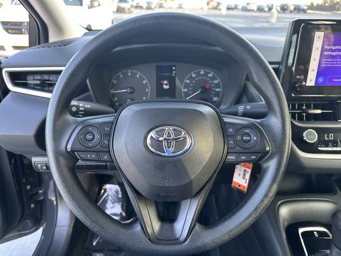 Certified 2024 Toyota Corolla LE image 18