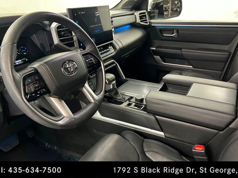 Used 2024 Toyota Sequoia Platinum AWD/4WD image 16