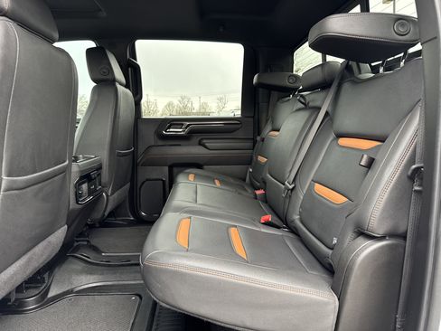 Used 2024 GMC Sierra 2500 AT4 w/ AT4 Premium Plus Package image 30