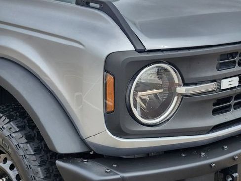 Used 2022 Ford Bronco Black Diamond AWD/4WD image 9
