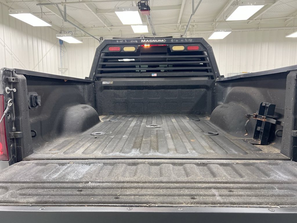 Used 2018 RAM 2500 Laramie w/ Sport Appearance Group AWD/4WD image 24