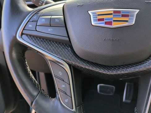 Used 2024 Cadillac XT5 Sportv AWD/4WD image 25