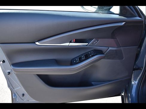 Certified 2025 MAZDA CX-30 AWD 2.5 S w/ Preferred Package image 20