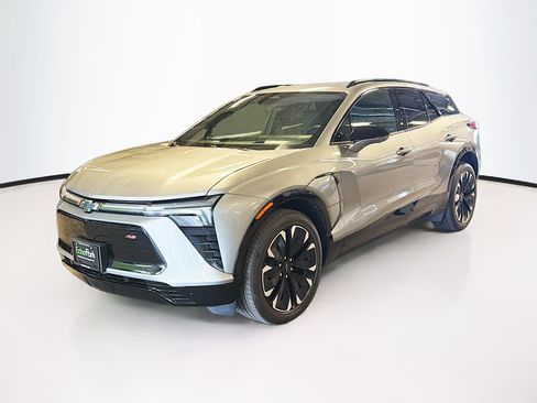 Used 2024 Chevrolet Blazer EV RS AWD/4WD image 3