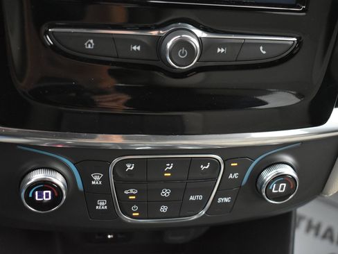 Used 2023 Chevrolet Traverse LS w/ Safety Package FWD image 30