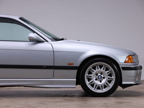 Used 1998 BMW M3 Coupe image 28