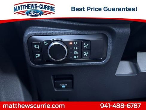 New 2025 Ford Bronco Badlands image 24