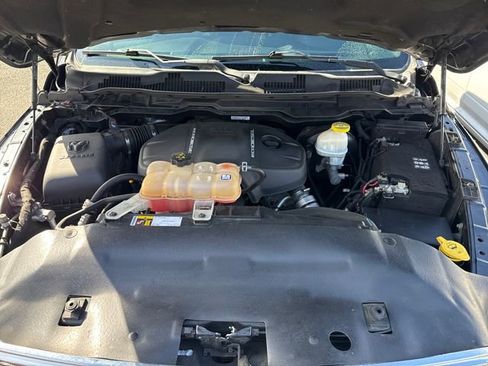 Used 2017 RAM 1500 Limited image 33