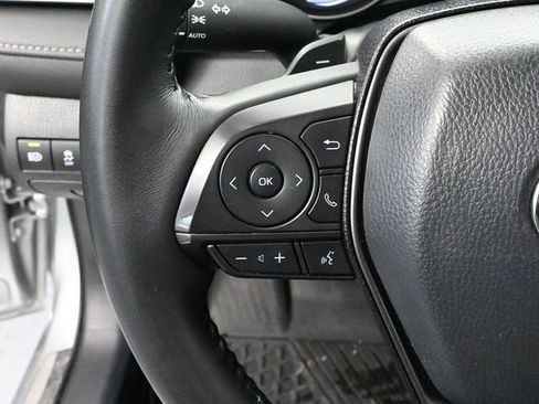 Used 2024 Toyota Camry SE image 25