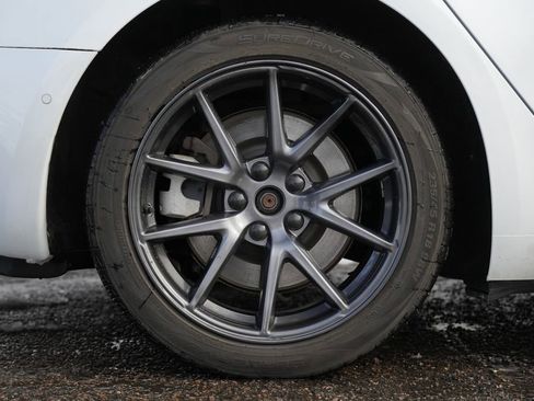 Used 2022 Tesla Model 3 Long Range image 9