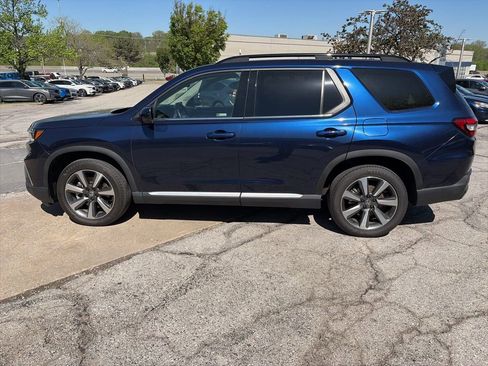 Used 2024 Honda Pilot Elite image 9