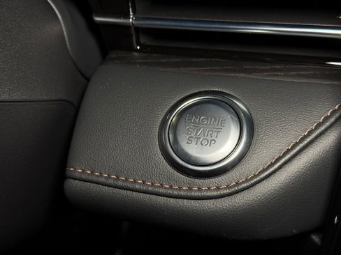 New 2026 Lincoln Nautilus Reserve image 36