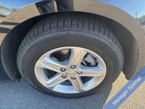 Used 2024 Chevrolet Malibu LT image 12