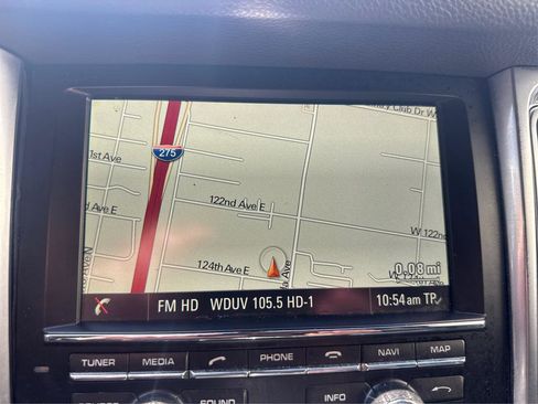 Used 2016 Porsche Macan S image 20