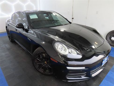Used 2016 Porsche Panamera Edition RWD image 5