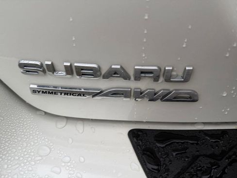 Certified 2024 Subaru Crosstrek 2.0i Premium image 12